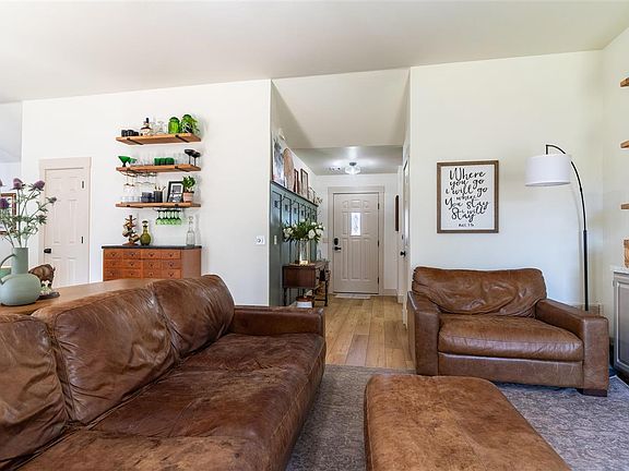 5th image of 2313 W 40th St