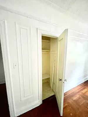 Rented by Pear NYC LLC | media 9