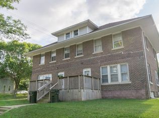 1123 Main St, Cedar Falls, IA 50613