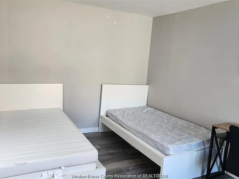 701 Marentette Ave #A — Photo 10