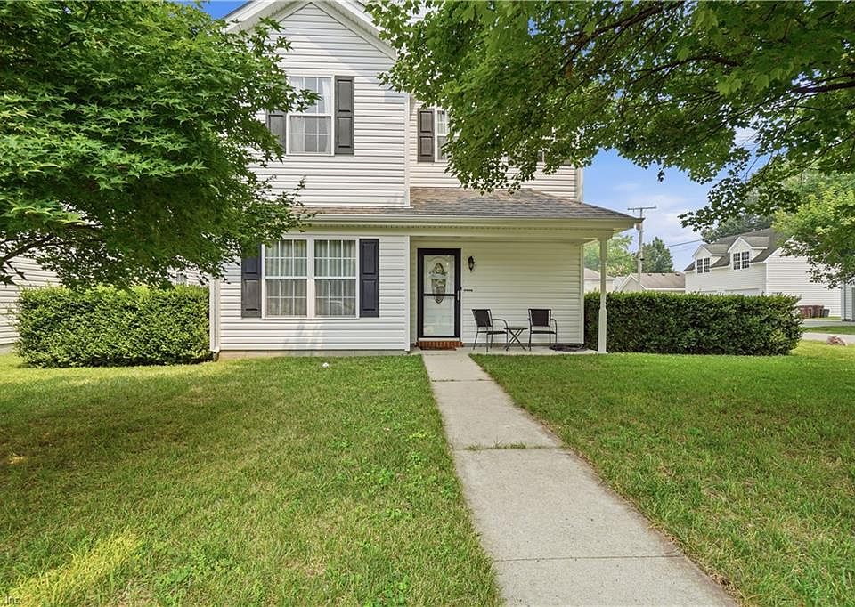 1st image of 1332 Hazel Ave