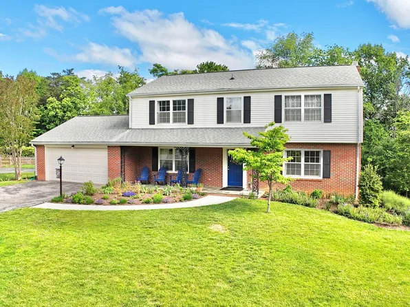 5335 Luwana Dr, Roanoke, VA 24018