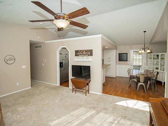 5th image of 1117 McCaskey Dr