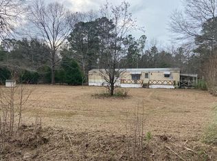 917 Potter Rd, Saint Stephen, SC 29479