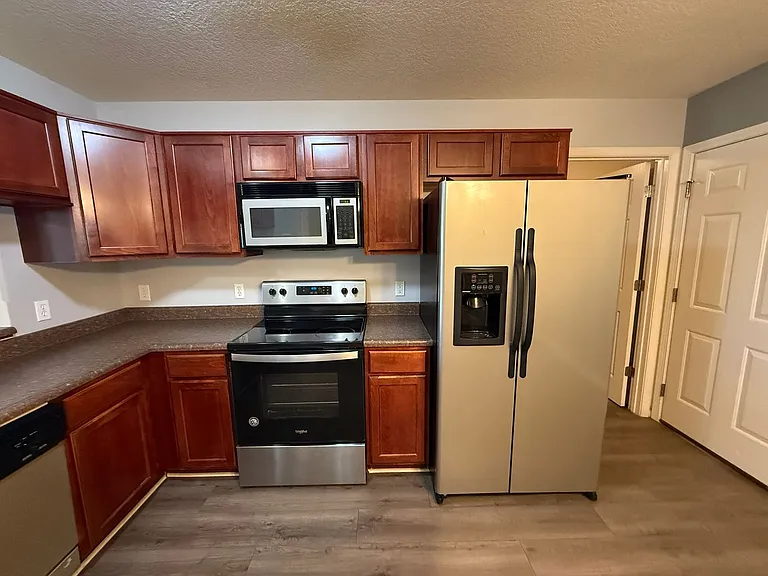 3921 Stanton Hall Pkwy — Photo 7