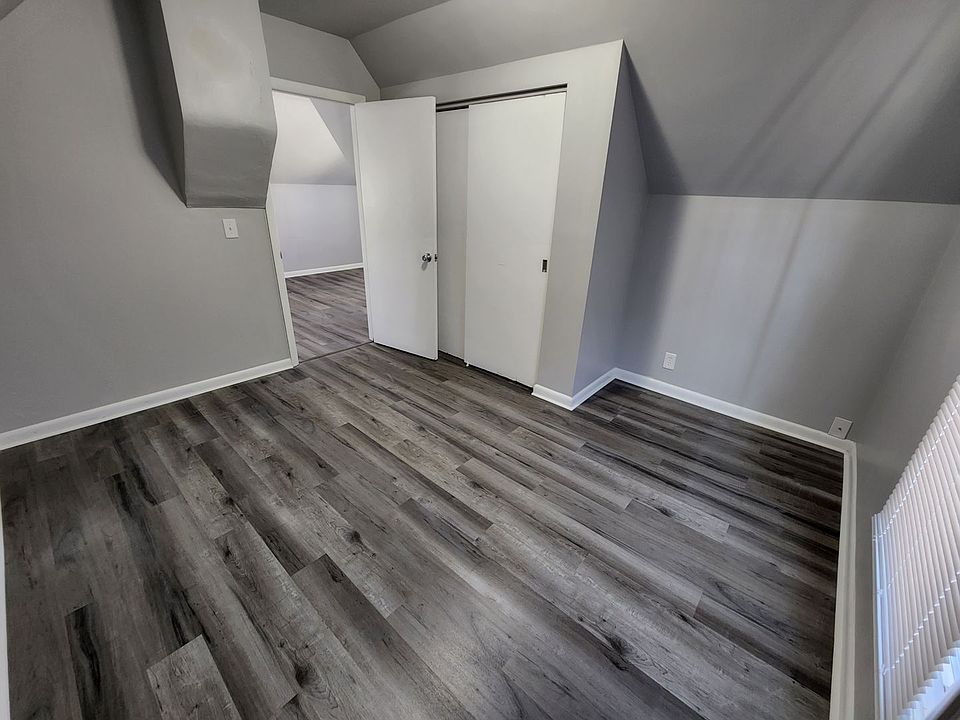 204 N Military Rd, Fond Du Lac, WI 54935 Zillow