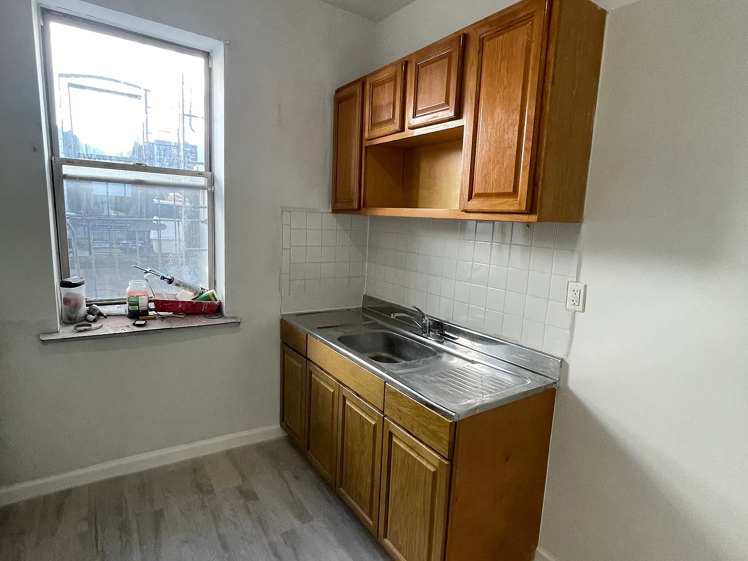 2 bed, 700 sqft, $2,700 — Photo 4