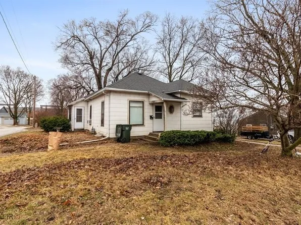 1011 Evelyn St, Perry, IA 50220