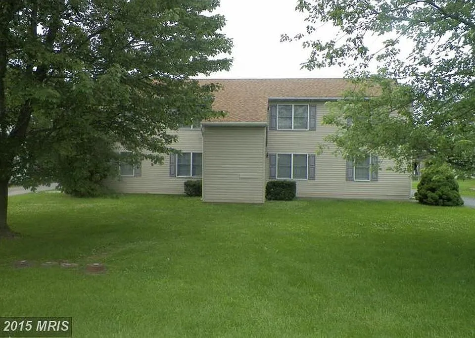 413 N Western Ave