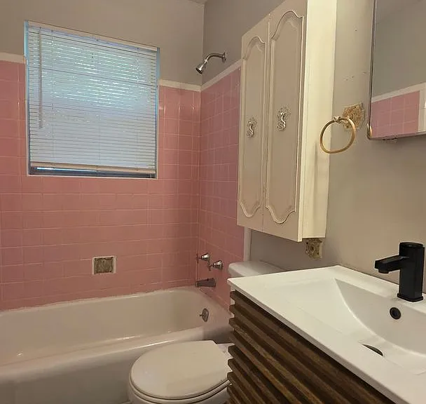 334 Williams St — Photo 13