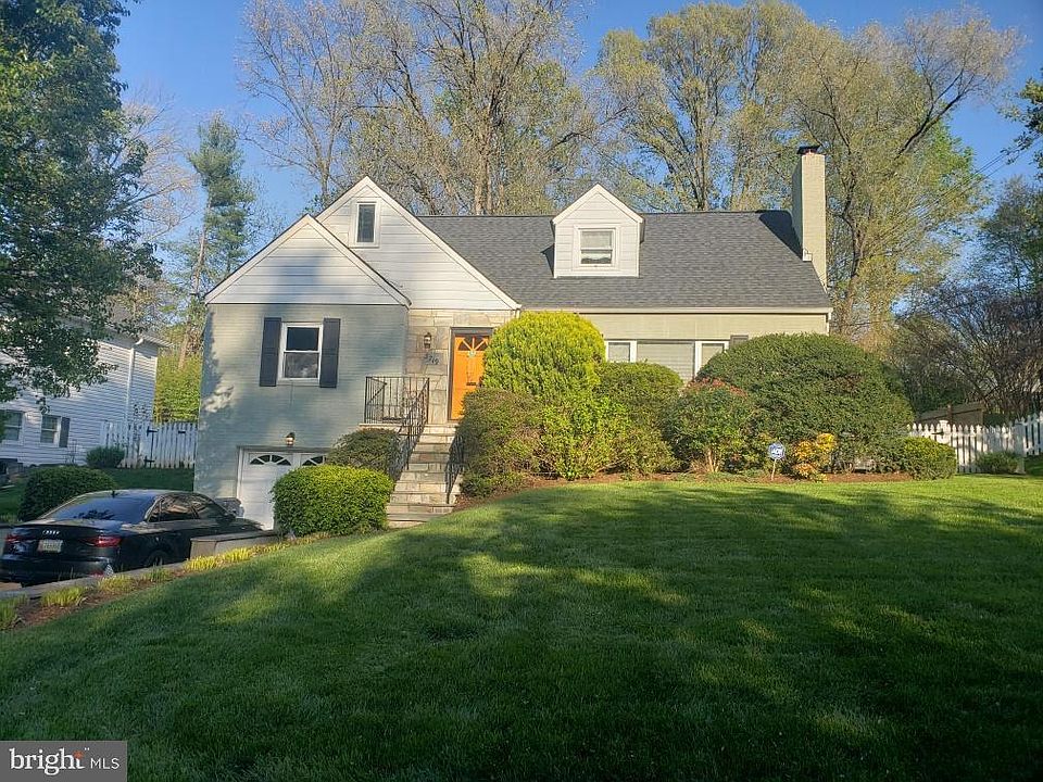 1st image of 3719 Rose Ln