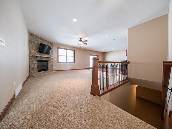 2nd image of 4327 Wynnewood Dr