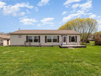 3929 S Geneva Rd, Saint Louis, MI, 48880