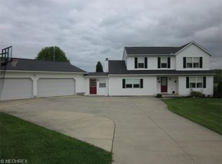 3394 McClintocksburg Rd, Diamond, OH 44412