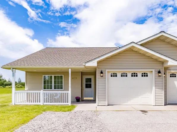 2229 Bardon Ave, Superior, WI 54880