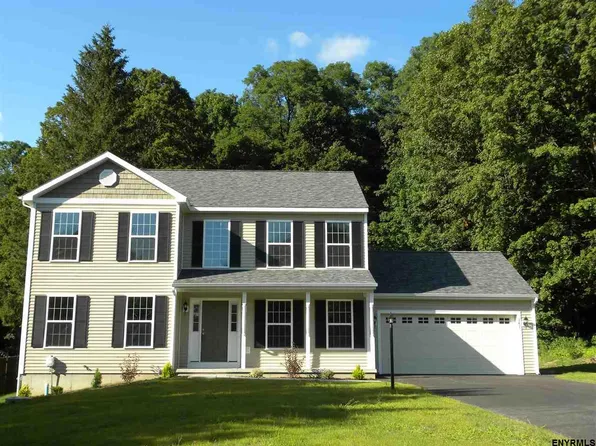 159 Anthony Rd, Mechanicville, NY 12118