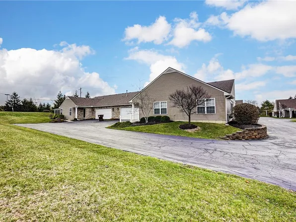 302 Trails Way #27, Miamisburg, OH 45342
