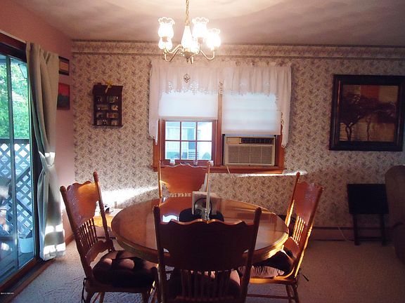 4th image of 100 Bella Vista Dr