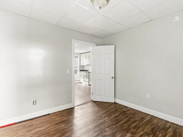 174 Bartlett St #2, Lewiston, ME 04240