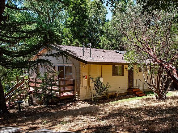 2nd image of 2816 Heliotrope Dr
