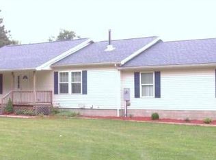 5242 Blood Rd, Marienville, PA 16239