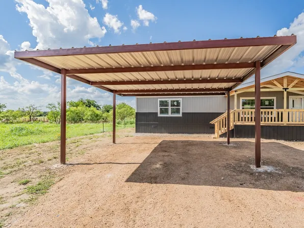 10 Sw Ct, Mineral Wells, TX 76067