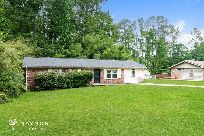 4590 Ridgeview Dr — Photo 2