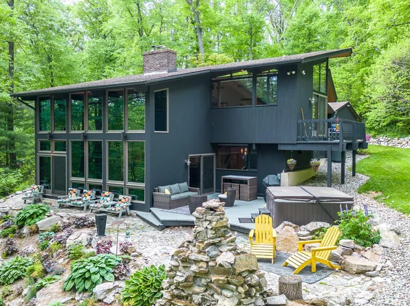 146 Forgedale Rd, Barto, PA 19504