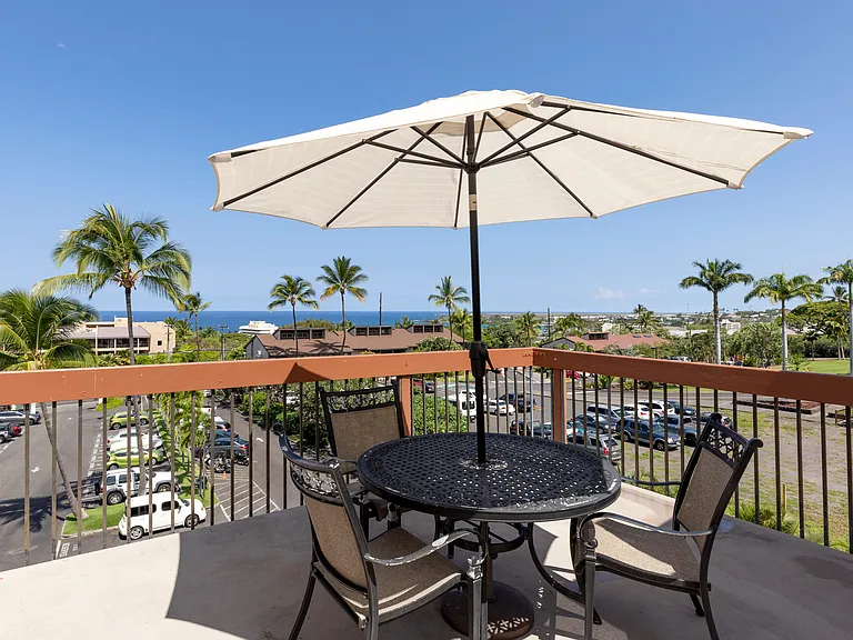 75-5863 Kuakini Hwy #104 — Photo 1