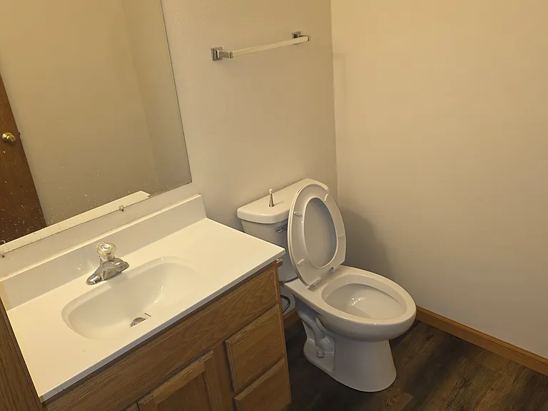 19 Fordem Ct #19 — Photo 23