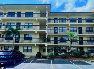 305 30th Ave W APT A307, Bradenton, FL 34205