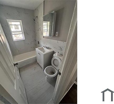 1st image of 479 Roseville Ave #19