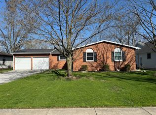1907 Candlewick Dr, Findlay, OH 45840
