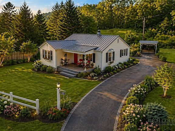 2nd image of 609 W Main Street