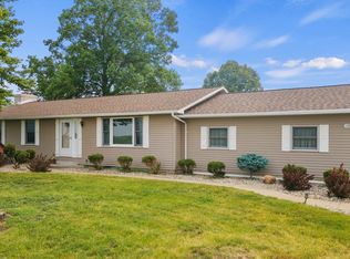 1255 S Zimmer Rd, Warsaw, IN 46580