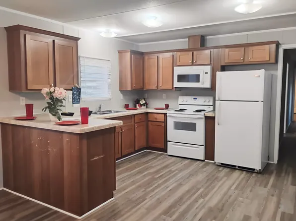 110 N Michigan St, Lawrence, KS