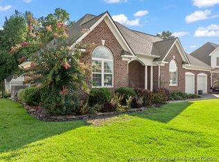 415 W Summerchase Dr, Fayetteville, NC 28311