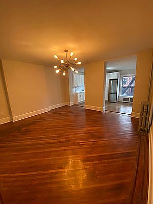5th image of 50 Livingston St #2