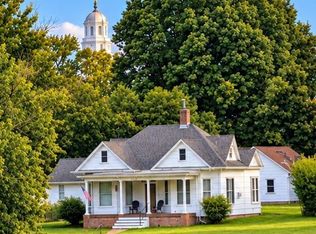 185 N Barnett St, Nauvoo, IL 62354