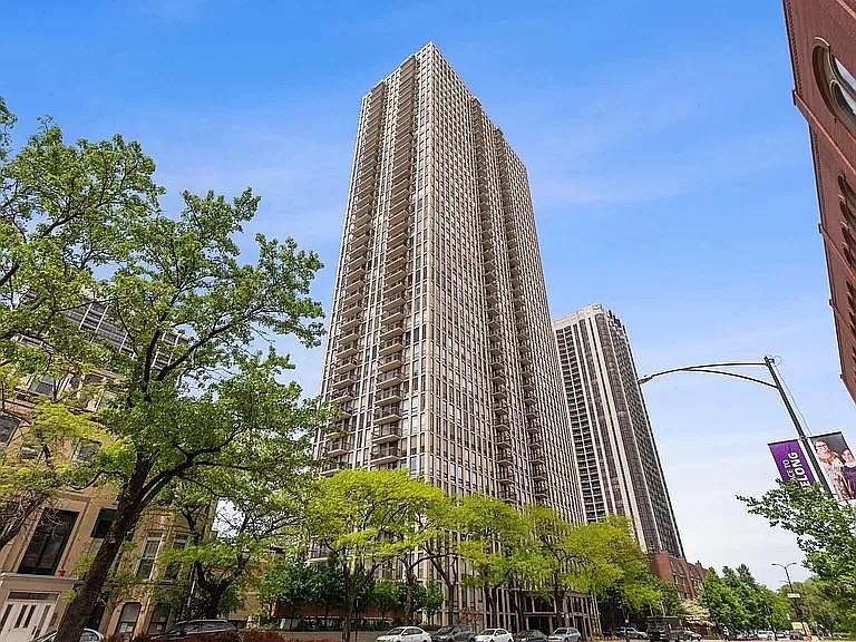 1st image of 1660 N La Salle St #2807