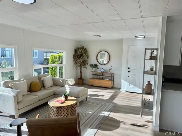 24922 Muirlands Blvd Trailer 134, Lake Forest, CA 92630
