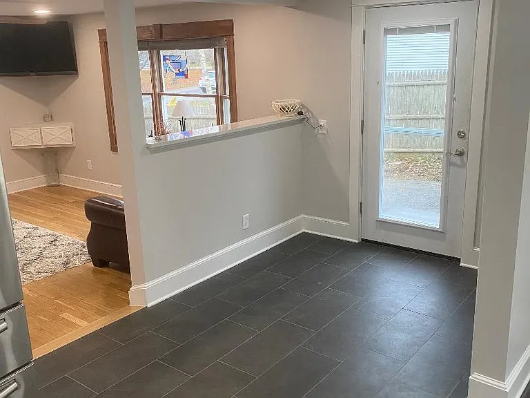 4 Beverly Ter — Photo 13