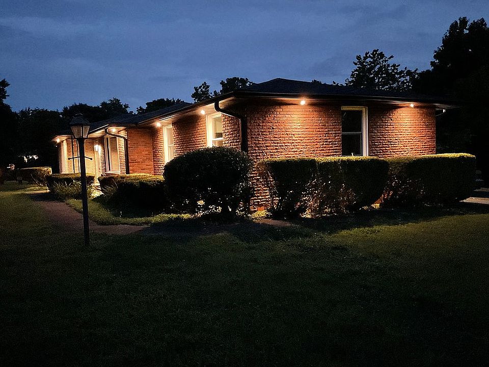 1st image of 2345 Dundee Ln