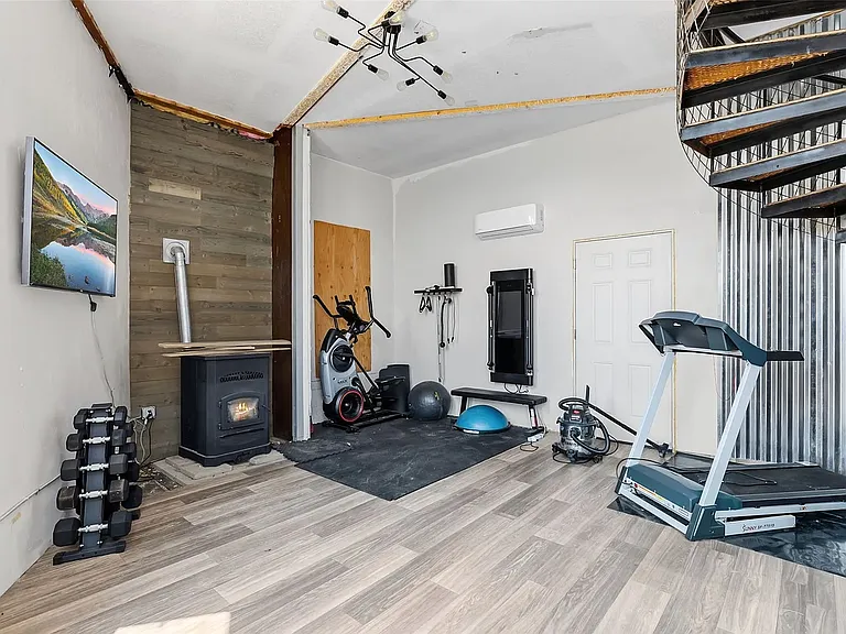 377 Elk Run Rd — Photo 19