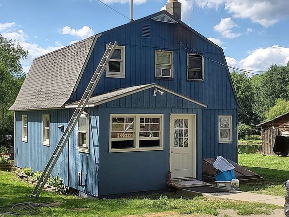 Back Side into mudroom