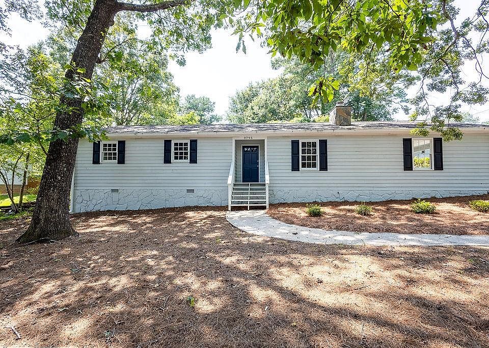 1st image of 3795 Willowbrook Dr