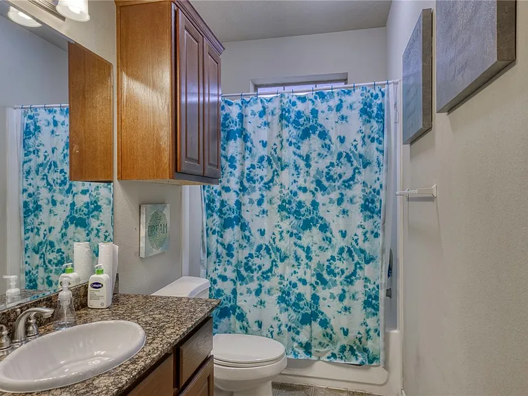 136 Forest Dr — Photo 13