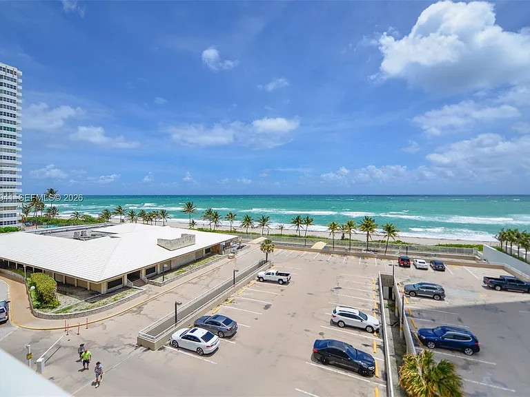 1980 S Ocean Dr #5E — Photo 6