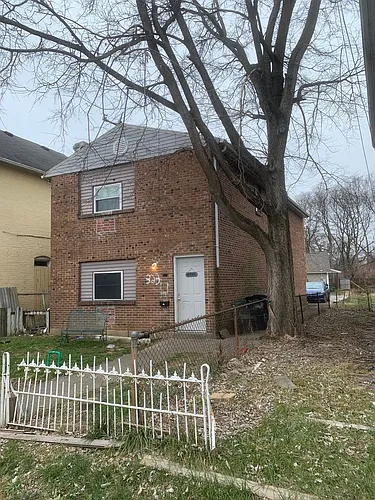 323 Xenia Ave Photo 1