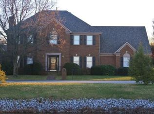 118 W Old Coach Rd, Nicholasville, KY 40356